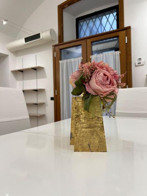 Molo 7 - Antesitum - Classic, Modern And Cozy Malgrate Bagian luar foto